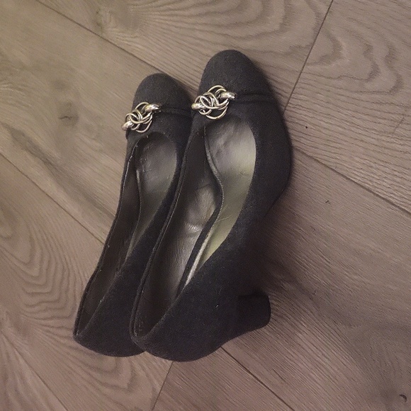 Liz Claiborne High Heels - Picture 1 of 4